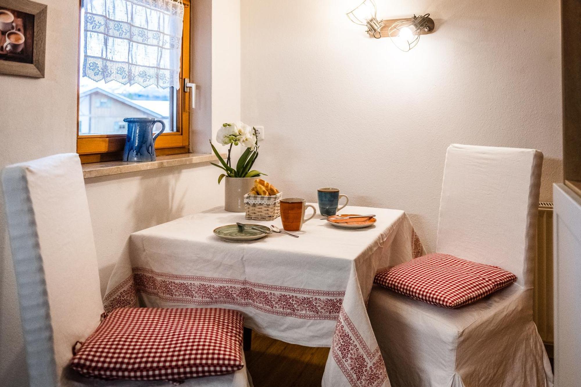 Ferienwohnung Bergfrieden Krün Kamer foto